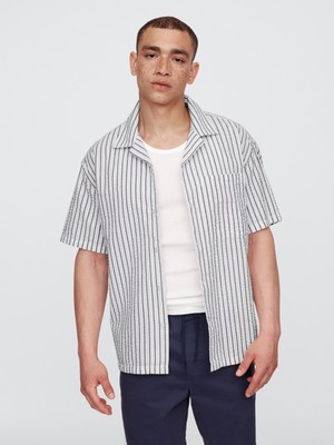 Gap Erkek Beyaz Seersucker Boxy Fit Gömlek