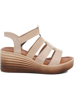 Bej Cırtlı Topuklu Kadın Sandalet T-001 Z