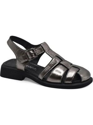 Venüs 2512303Y Hakiki Deri Burnu Kapalı Kadın Günlük Sandalet