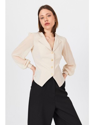 Bej Kruvaze Yaka Düğmeli Pensli Gömlek 9476