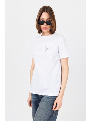 Beyaz Change Yazı Kabartmalı Tişört 25227