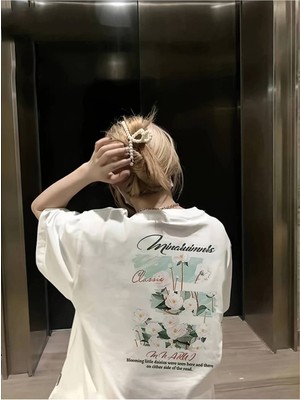 Shoprise Kadın Oversize Beyaz Çiçekli Baskılı Kısa Kollu Tshirt Günlük Stil S Beden