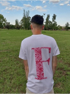 Shoprise Sevgiliye Harfli Öpücük Kiss Design Baskılı Oversize Unisex T-Shirt