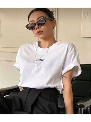 Beyaz Classical Baskılı Oversize Tshirt