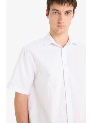 DeFacto %100 Pamuk Regular Fit Jakarlı Kısa Kollu Gömlek E0476AX25SM