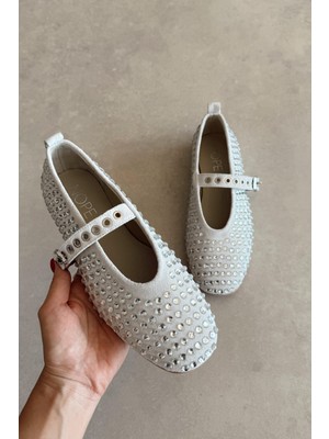 Kensie Beyaz Hakiki Deri Babet