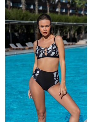 Rukomayo Siyah Beyaz Desenli Halka Detaylı Omuzdan Ayar Askılı Yüksek Bel Lycra Kumaş Bikini