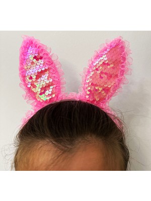 Kenarları Dantelli Pembe Pullu Payetli LED Işıklı Tavşan Kulak  23X19 cm