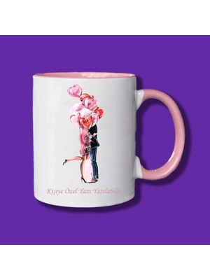 Sevgili ve Çiftlere Özel Tasarım Balonlu Sarılan Çiftler Baskılı Kupa