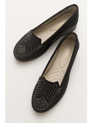 Büyük Numara Bayan Taşlı Süet Ayakkabı