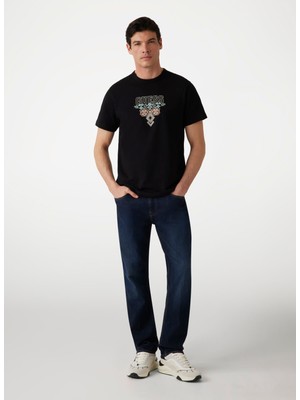 Guess Bisiklet Yaka Desenli Siyah Erkek T-Shirt M5GI11K8FQ4JBLK Ss Cn Guess Trıang