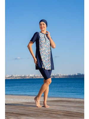 Rukomayo Lacivert Desenli Yarım Fermuarlı  Yarım Kol Lycra ( Su Itici ve Çabuk Kuruyan ) Kumaş Yarı Tesettür Mayo