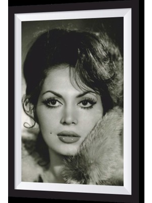 Türkan Şoray Yeşilçam Çerçeve Görünümlü Retro Ahşap Poster