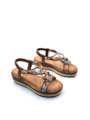 Guja G25Y171 Dolgu Taban Espadril Detaylı Lastikli ve Taşlı Kadın Camel Beji Şık Spor Sandalet