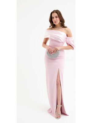 Kadın Pudra Yaka Detaylı Yırtmaçlı Uzun Abiye Elbise