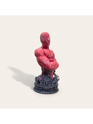 Örümcek Adam Figürü – Gümüş Eskitme Efektli Dekoratif Tasarım