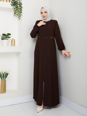 Yarım Pileli Bel Nakışlı Tam Boy Kadın Ferace