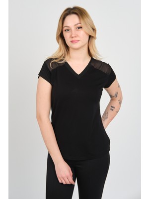 Sistas Kadın V Yaka Omuz ve Sırt Tül Detaylı Kısa Kol Bluz 4148 Siyah