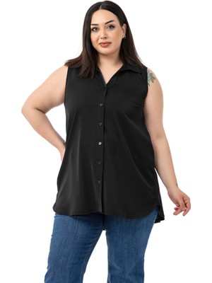 Büyük Beden Sırtta Plikaşe Detaylı Kolsuz Siyah Gömlek