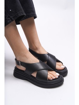 Riccon Greslaela Kadın Sandalet 0012300 Şık Siyah Renkli Konforlu Model