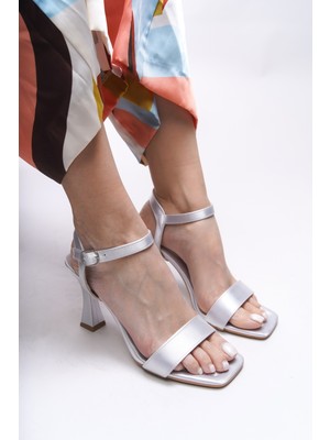 Riccon Eludynn Kadın Topuklu Ayakkabı 0012348