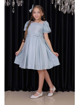 Kız Çocuk Kare Yaka Şeffaf Tüllü Omuzları Fırfırlı Beli Fiyonk Detaylı Üzeri Simli Mavi Abiye