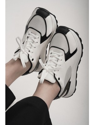 Stilbagshoes Jannet Ithal Kadın Spor Ayakkabı Siyah Beyaz