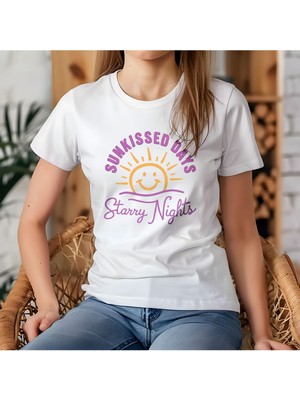 Qoeuyl Boutique Sunkissed Days Starry Nights Baskılı Yaz Temalı Unisex Regular Fit Pamuklu Beyaz Tişört