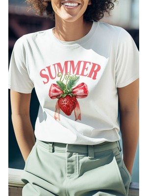 Qoeuyl Boutique Summer Vibes Çilek Baskılı Yaz Temalı Unisex Regular Fit Pamuklu Beyaz Tişört