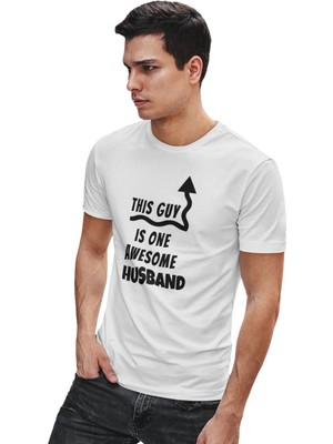 Qoeuyl Boutique This Guy Is One Awesome Husband Baskılı Eş Koca Erkek Arkadaş Hediye %100 Pamuk Beyaz Tişört