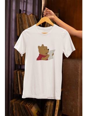 Qoeuyl Boutique Winnie The Pooh Ayıcık Baskılı Eğlenceli Hediyelik Beyaz Unisex T-Shirt