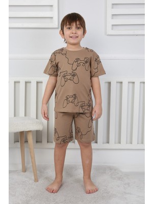 Şortlu Erkek Çocuk Pijama Takımı – %100 Pamuk – Desenli – Yazlık – 3-8 Yaş