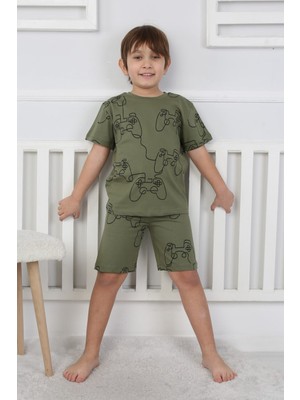 Şortlu Erkek Çocuk Pijama Takımı – %100 Pamuk – Desenli – Yazlık – 3-8 Yaş