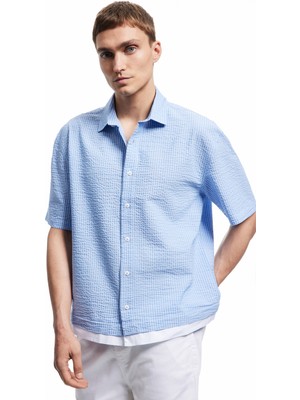 Koton Kısa Kollu Regular Fit Klasik Yaka Kumaş Detaylı Çizgili Gömlek