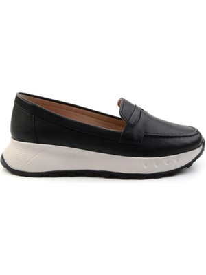 Siyah Leather Kadın Loafer Ayakkabı K01518015203