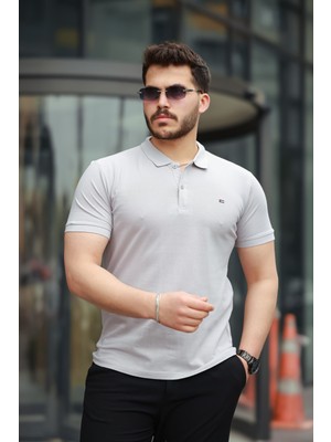 Erkek Kıvrılmaz Polo Yaka Cepsiz Slim Fit Dar Kesim T-Shirt