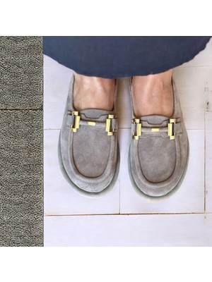 Gri Süet Hakiki Deri Gold Aksesuarlı Kadın Sabo Terlik