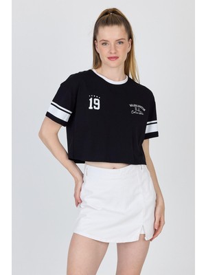 Siyah Yazı Baskılı Crop Tişört 6584