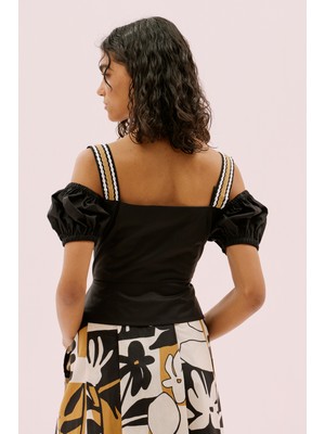 Şerit Askılı Karpuz Kol Önü Düğmeli Bluz Siyah Y2513003_001