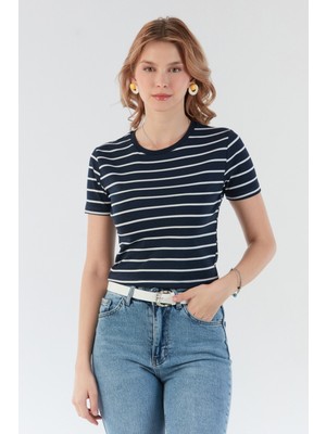 Basic Çizgili Crop Tişört