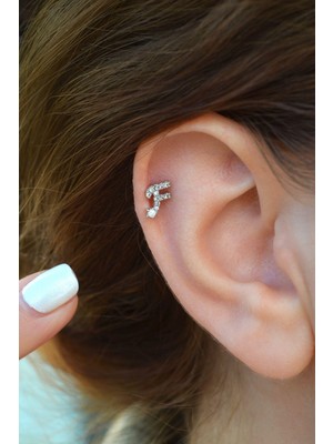 Sacce Scarves & Accessories F Harfi Piercing Gümüş Renkli Harf Piercing F