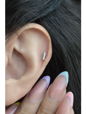 Sacce Scarves & Accessories Gümüş Renkli Taşlı İnce Helix Piercing Tragus Kıkırdak Lob