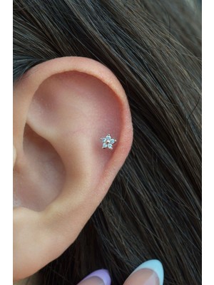 Sacce Scarves & Accessories Çelik Mini Rose Çiçekli Helix Piercing Kıkırdak Lob Hafif Minimal Tasarım