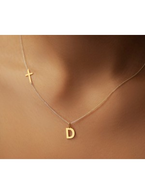 Haç Harf Yazılı 14 Ayar Altın Kolye
