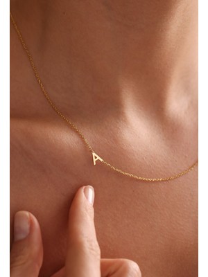 Harf Yazılı 14 Ayar Altın Kolye