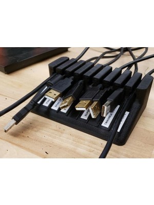 BYR Masaüstü Tel Düzenleyici 9 Yuvalı (Plastik Aparattır!!!)