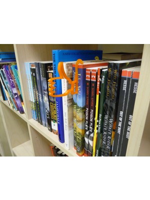 BYR Kitap Ayracı / Kütüphane Rafı Dikkat Arayanlar (Plastik Aparattır!!!)