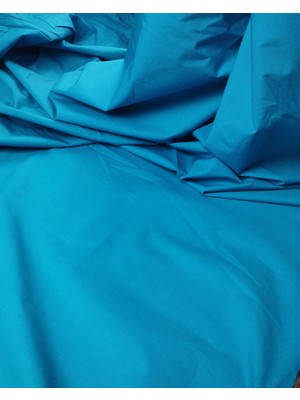 Turkuaz Renkte Poplin En 140 cm X
 Boy 230 cm