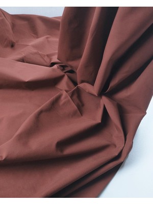 Kızıl Kahve Renkte Tok Poplin Benzeri Dokuma En: 150