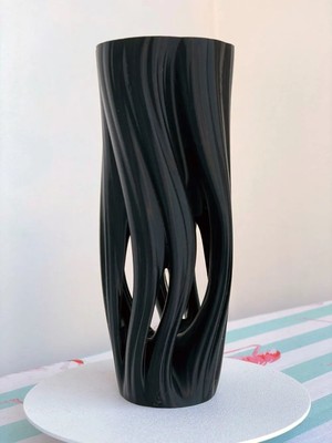 Şıktasarımlı Uzaylı Vazo, Biblo